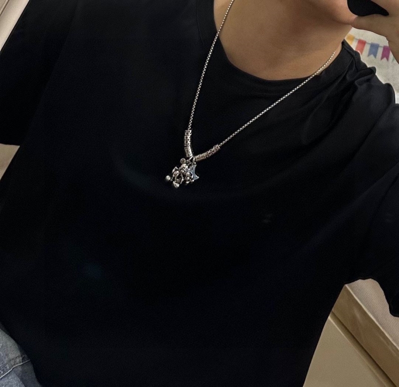 LV Necklaces